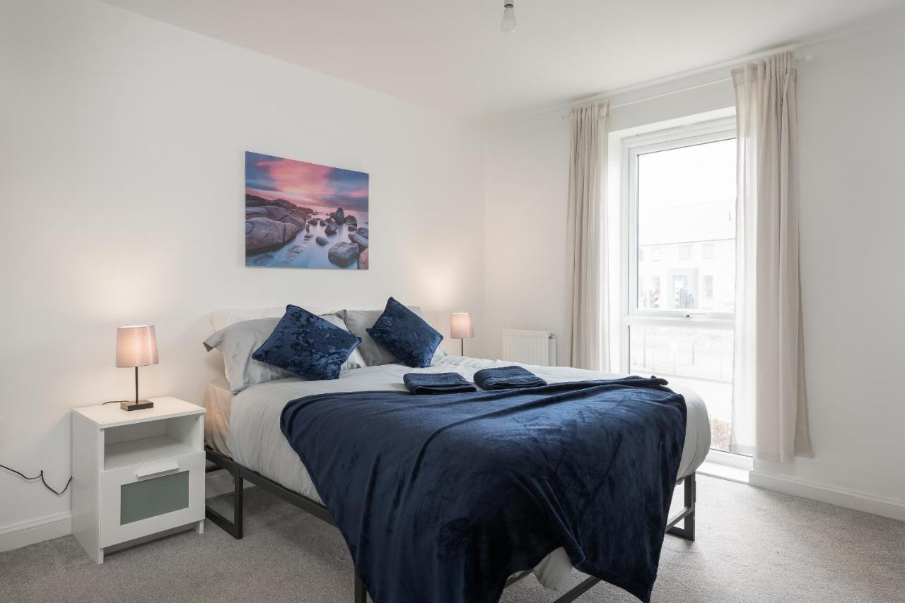 Two Bedroom Apartment - Milton Keynes By Aryas Properties Broughton  Экстерьер фото